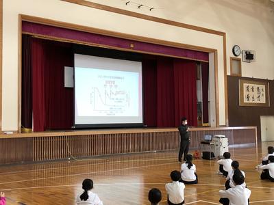 集会の様子